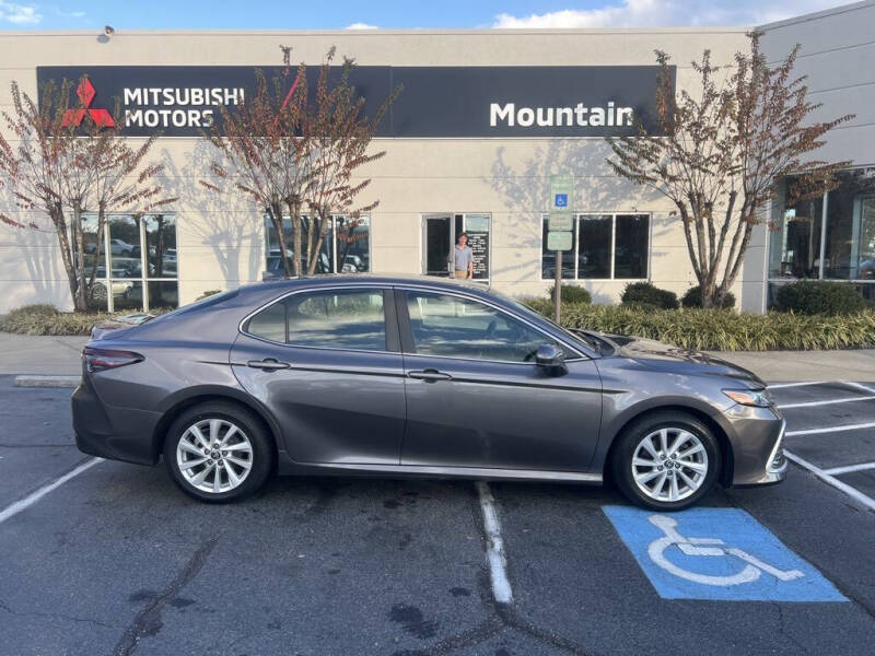 2021 Toyota Camry LE