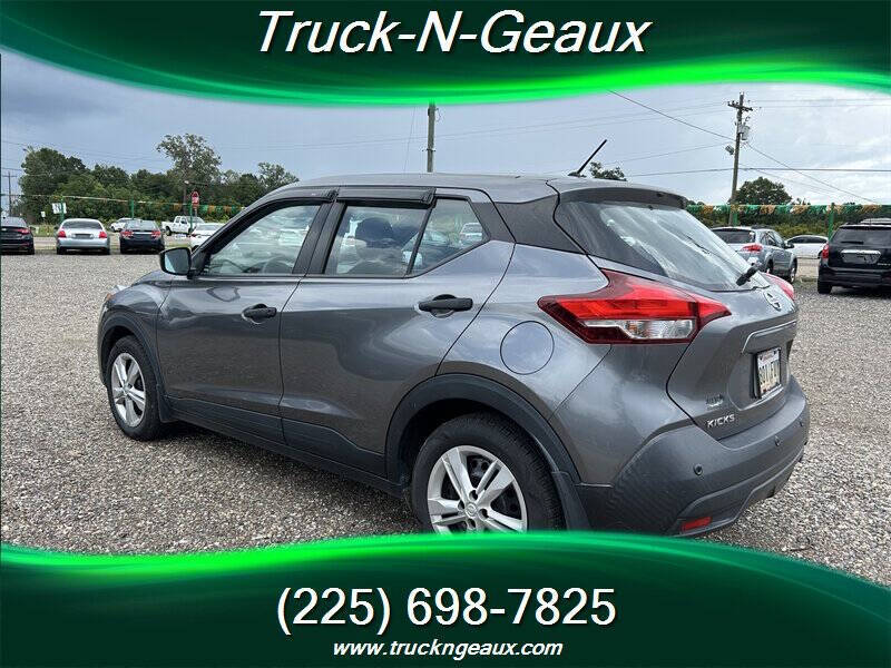 2020 Nissan Kicks S