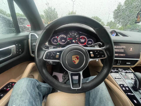 2023 Porsche Cayenne