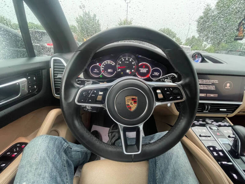 2023 Porsche Cayenne