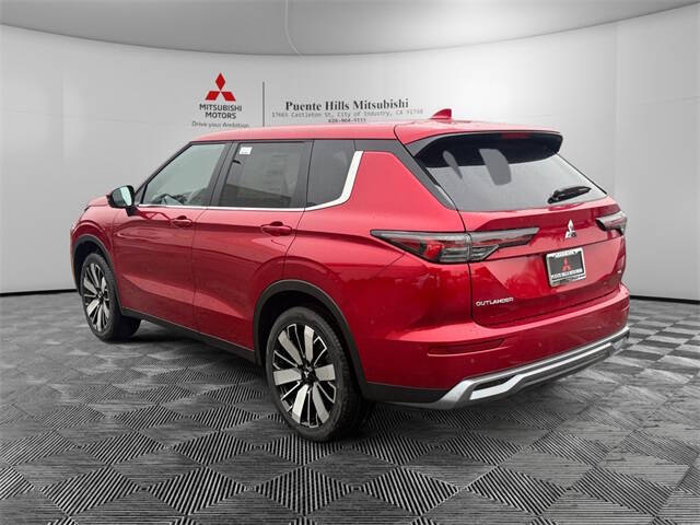 2026 Mitsubishi Outlander SE