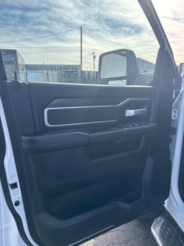 2024 RAM 3500 Big Horn