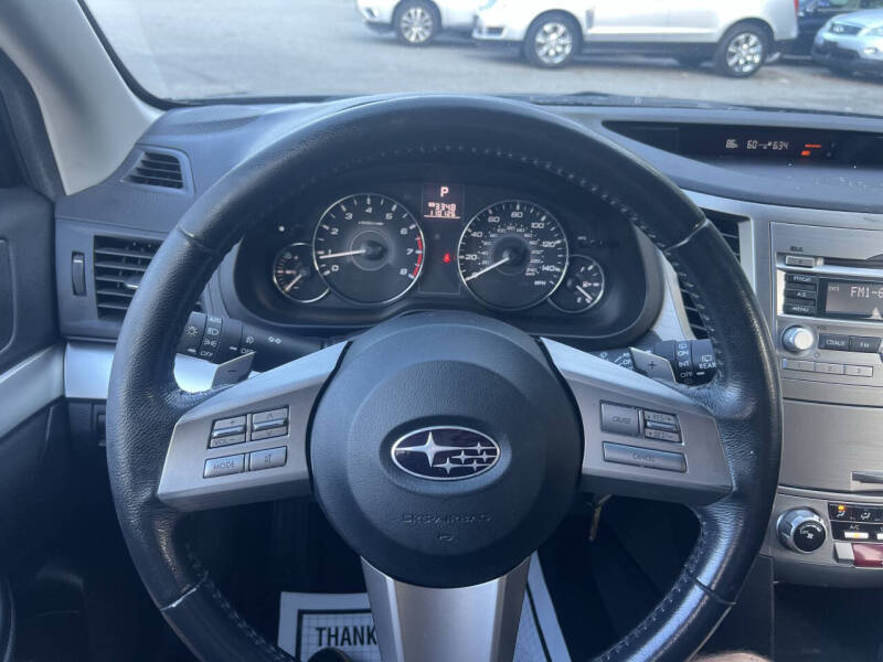 2011 Subaru Outback 2.5i Premium