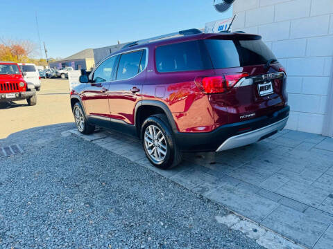 2018 GMC Acadia SLE-2