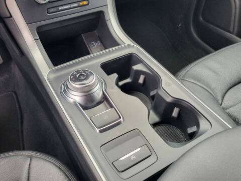 2021 Ford Edge SE
