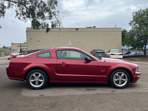 2006 Ford Mustang GT Deluxe