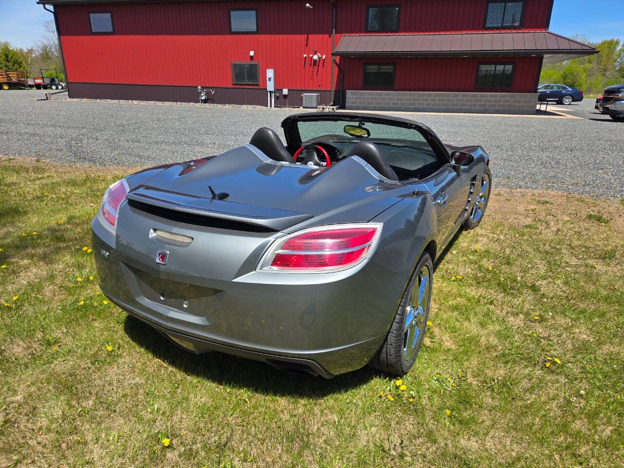 2007 Saturn SKY 14