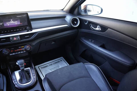 2023 Kia Forte GT-Line