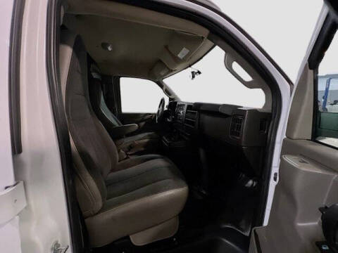 2024 Chevrolet Express 2500