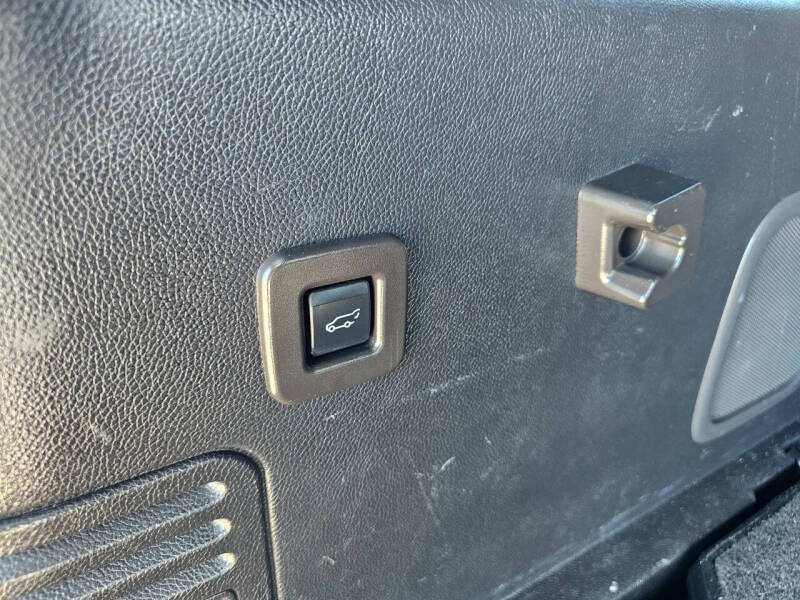 2012 Lincoln Navigator L