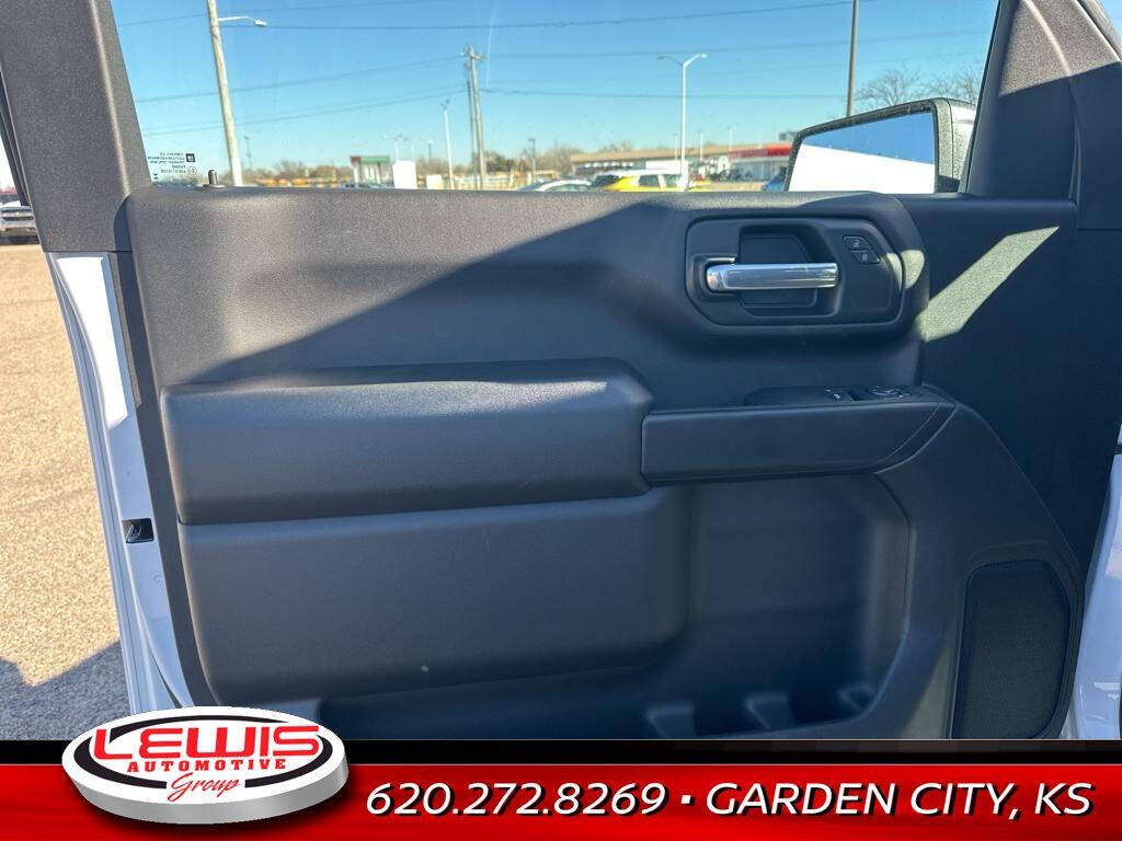 2025 Chevrolet Silverado 2500HD for sale at Lewis Chevrolet of Garden City in Garden City, KS