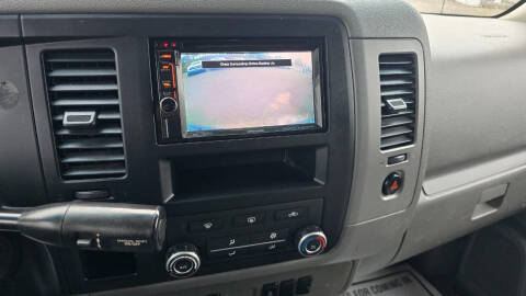 2015 Nissan NV 3500 HD SL