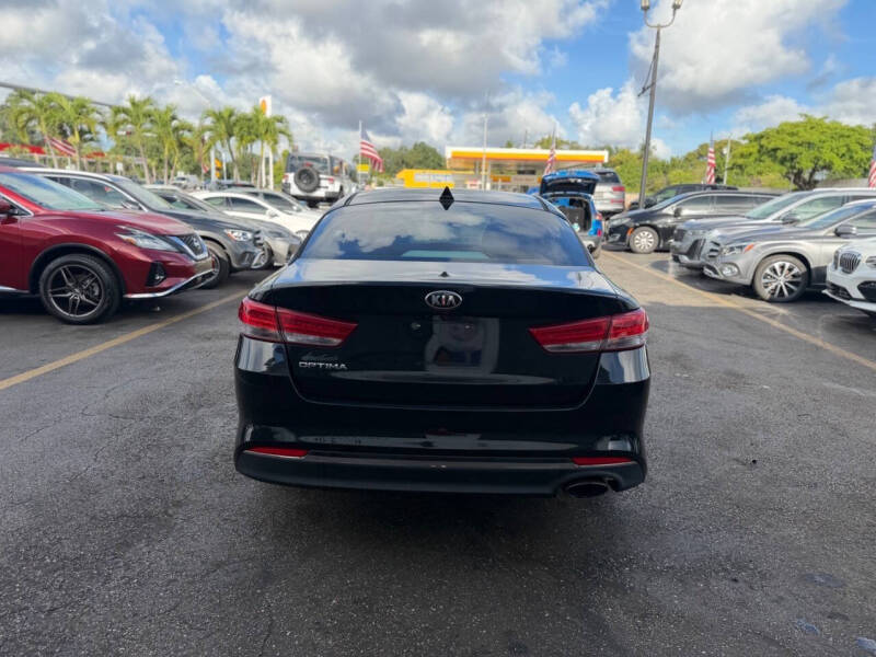 2017 Kia Optima EX