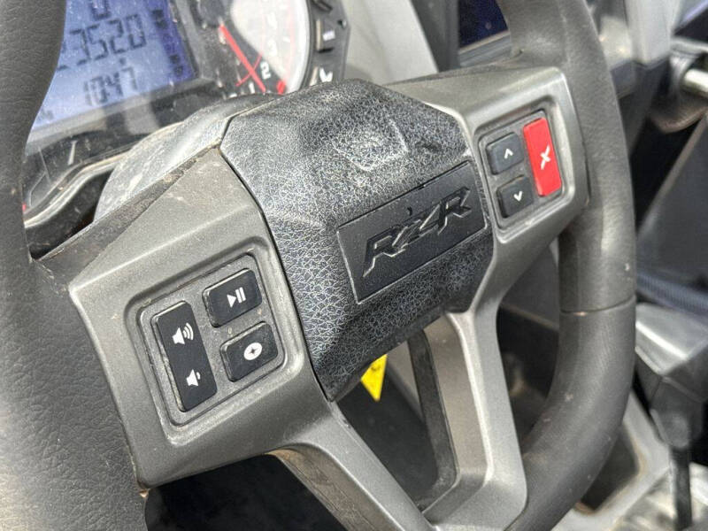 2021 Polaris RZR