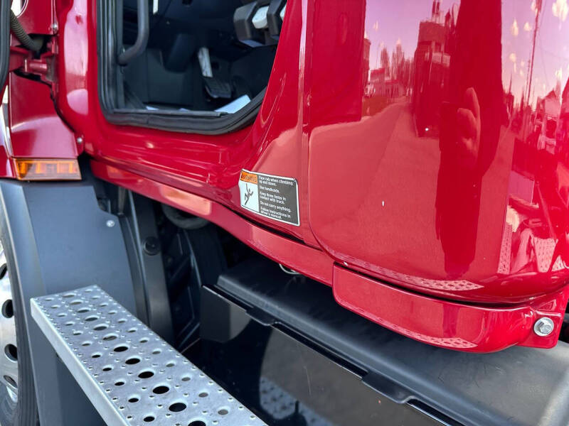 2019 Freightliner Cascadia