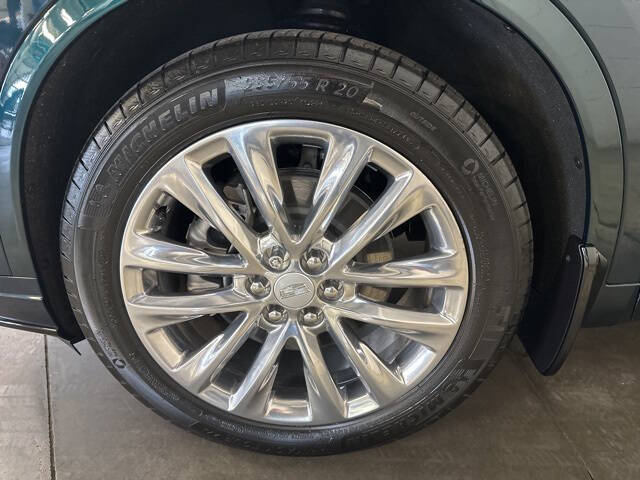 2025 Cadillac XT6 Premium Luxury