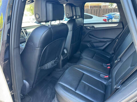 2015 Porsche Macan S