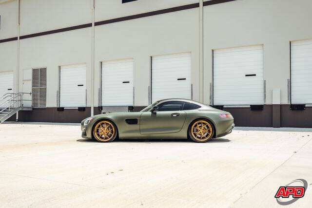 2017 Mercedes-Benz AMG GT
