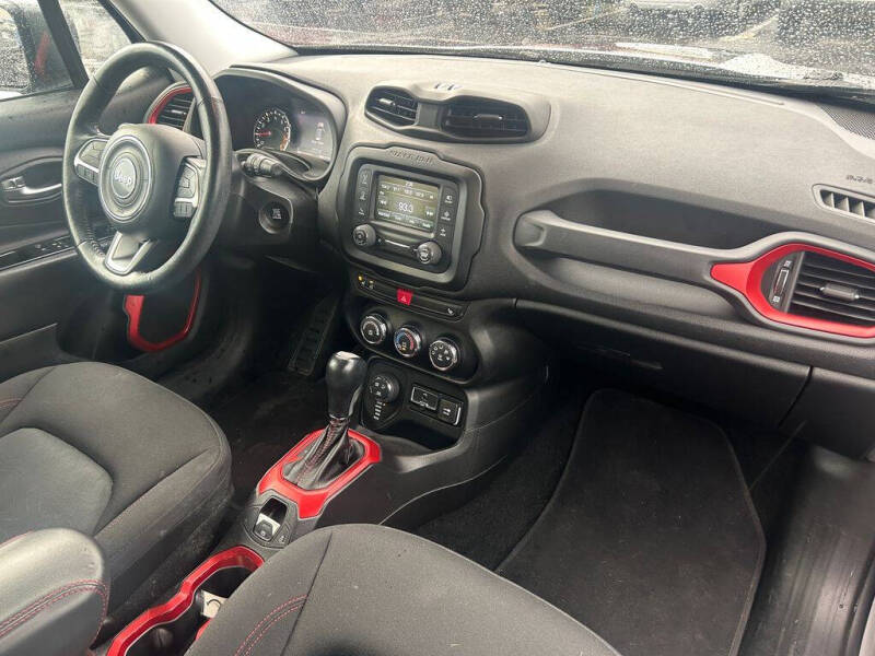 2015 Jeep Renegade Trailhawk