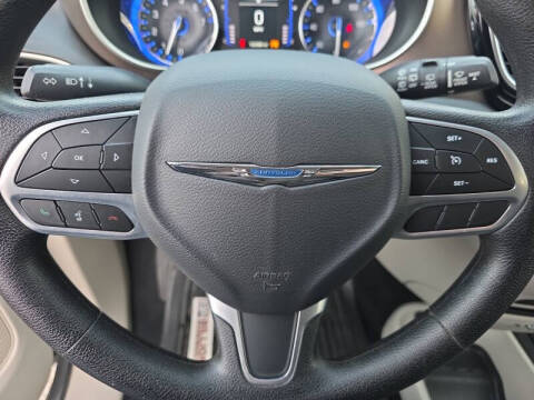 2020 Chrysler Voyager LXi