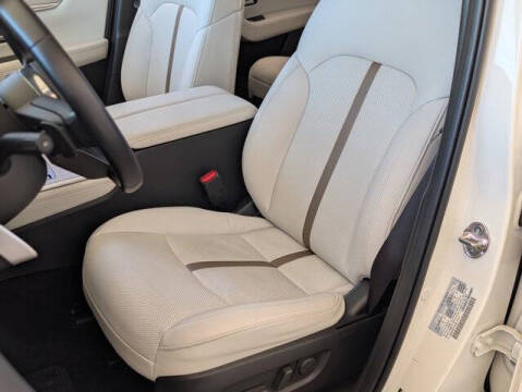 2025 Mazda CX-90 Plug-in Hybrid Premium Plus