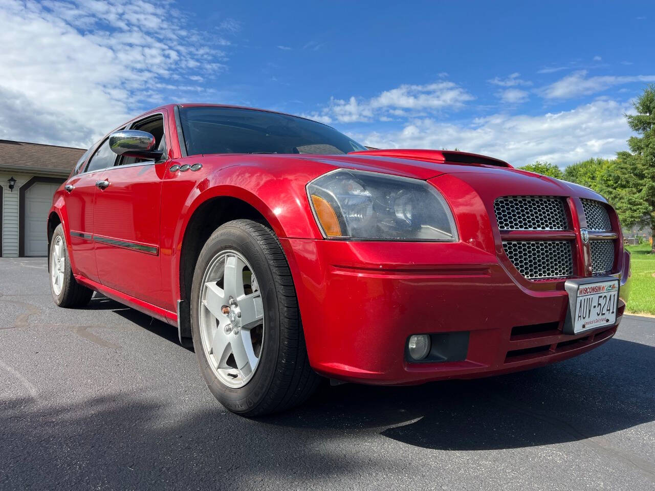 2005 Dodge Magnum 39