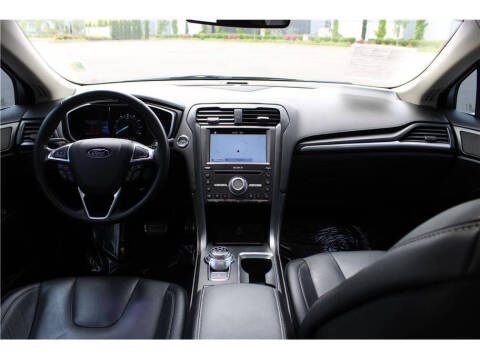 2017 Ford Fusion Titanium