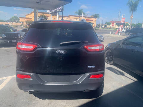 2017 Jeep Cherokee Latitude