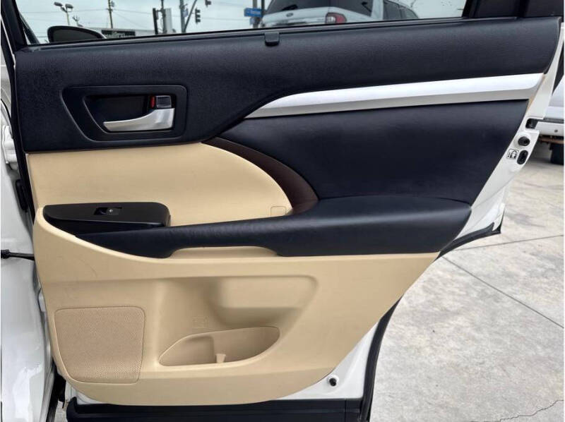2014 Toyota Highlander XLE