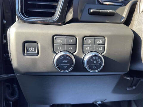 2025 GMC Sierra 2500HD AT4X