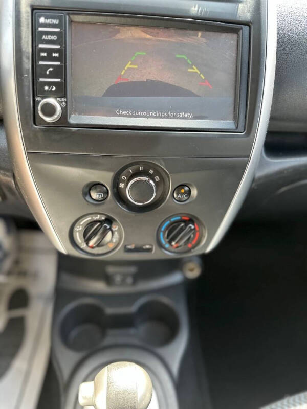 2019 Nissan Versa Note SV