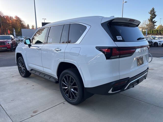 2025 Lexus LX 700h F SPORT Handling