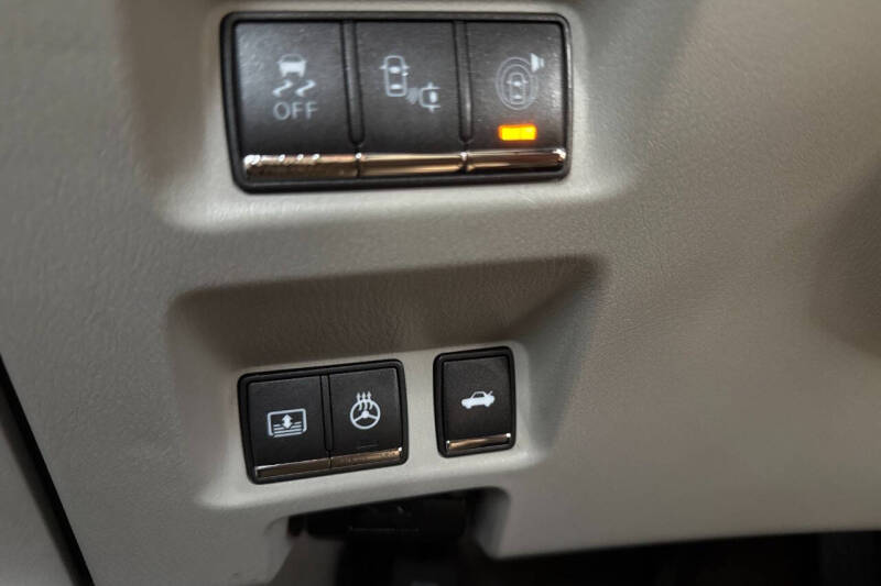 2015 Infiniti Q70 3.7