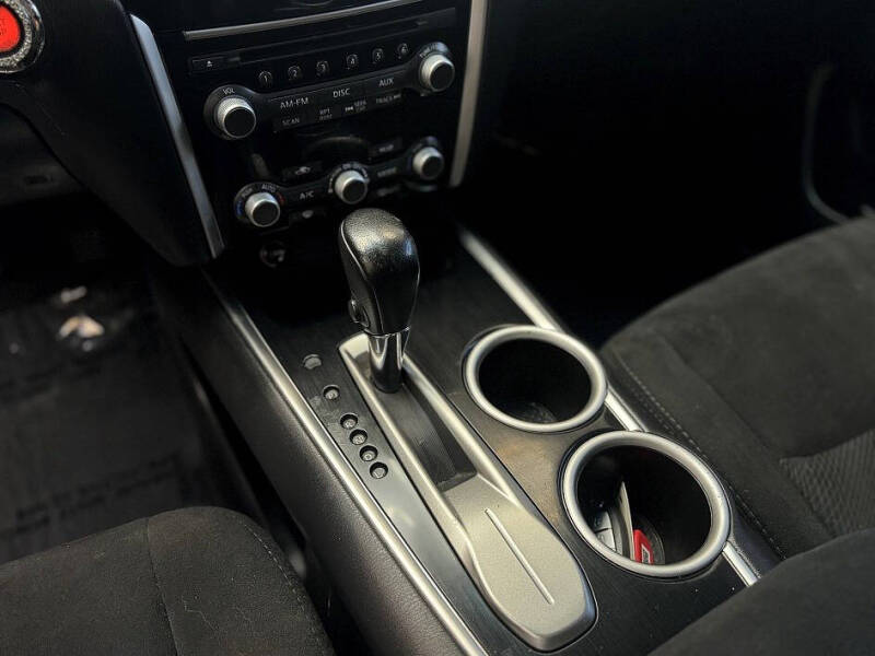 2014 Nissan Pathfinder SV