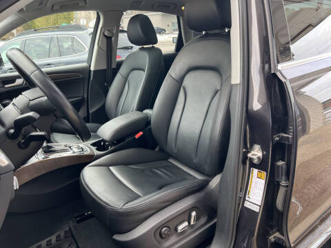 2016 Audi Q5 2.0T quattro Premium Plus