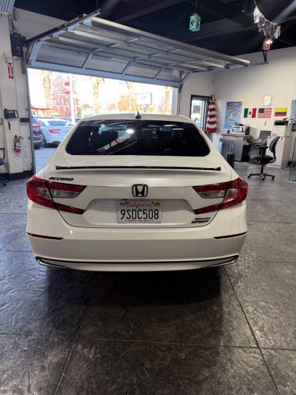 2022 Honda Accord Hybrid Sport