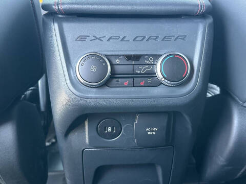 2025 Ford Explorer ST