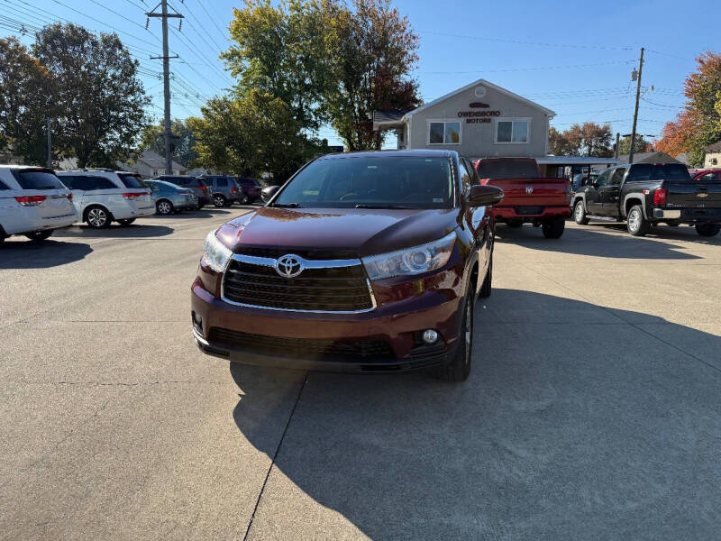 2015 Toyota Highlander LE Plus's photo