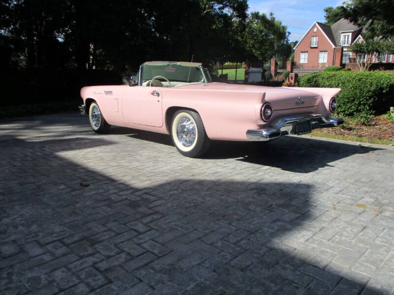 1957 Ford Thunderbird