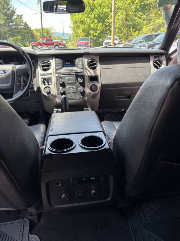 2017 Ford Expedition XLT