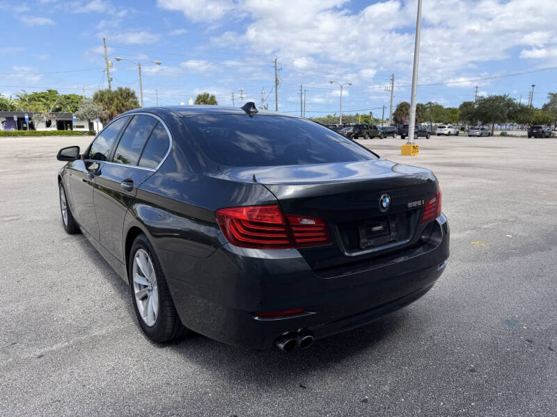 2015 BMW 5 Series 528i