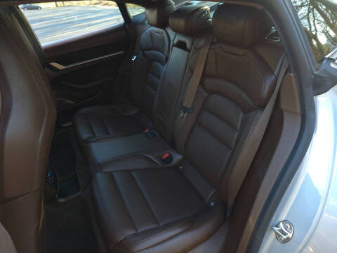 2020 Porsche Taycan Turbo