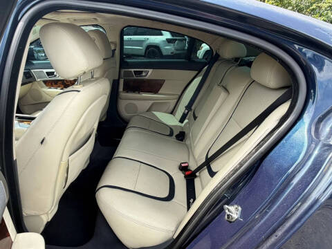 2012 Jaguar XF Portfolio