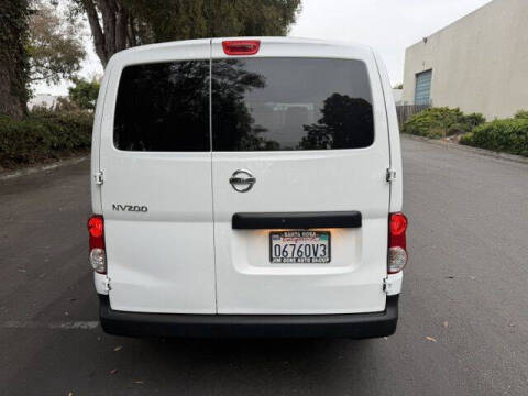 2020 Nissan NV200