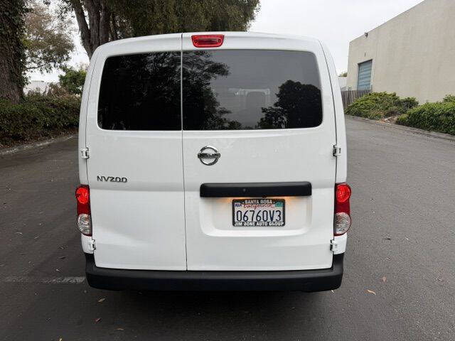 2020 Nissan NV200