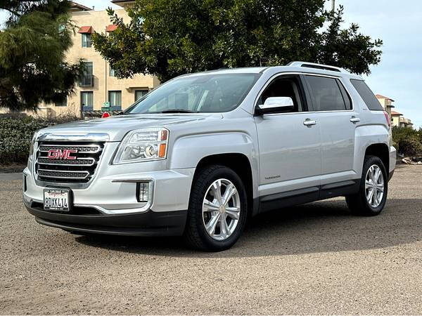Silver 2017 GMC Terrain SLT AWD SLT 4dr SUV 1