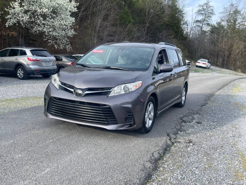 2020 Toyota Sienna LE Mobility 7-Passenger