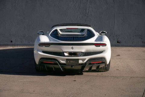 2024 Ferrari 296 GTS