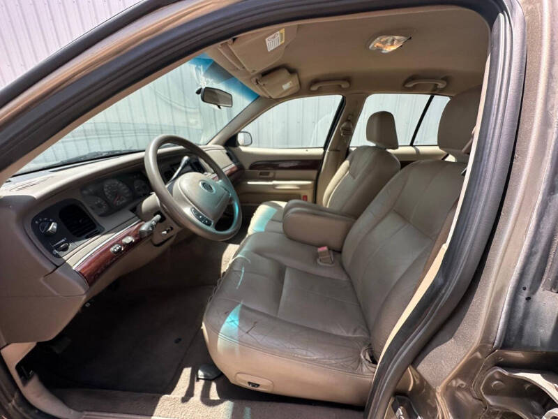 2003 Mercury Grand Marquis GS