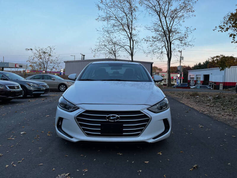 2017 Hyundai Elantra SE photo 5